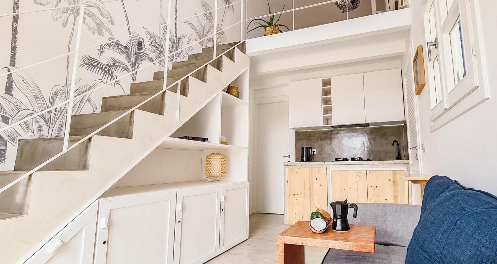 Chic Surf-inspired Mezzanine 