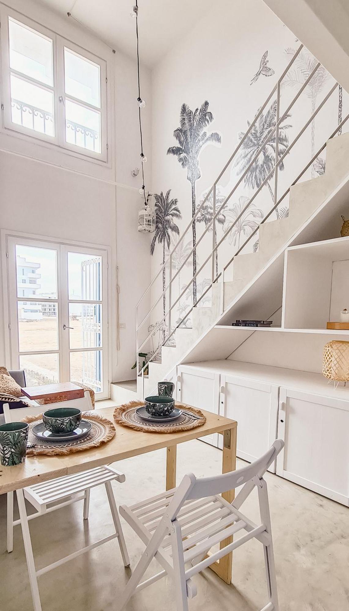 Chic Surf-inspired Mezzanine 